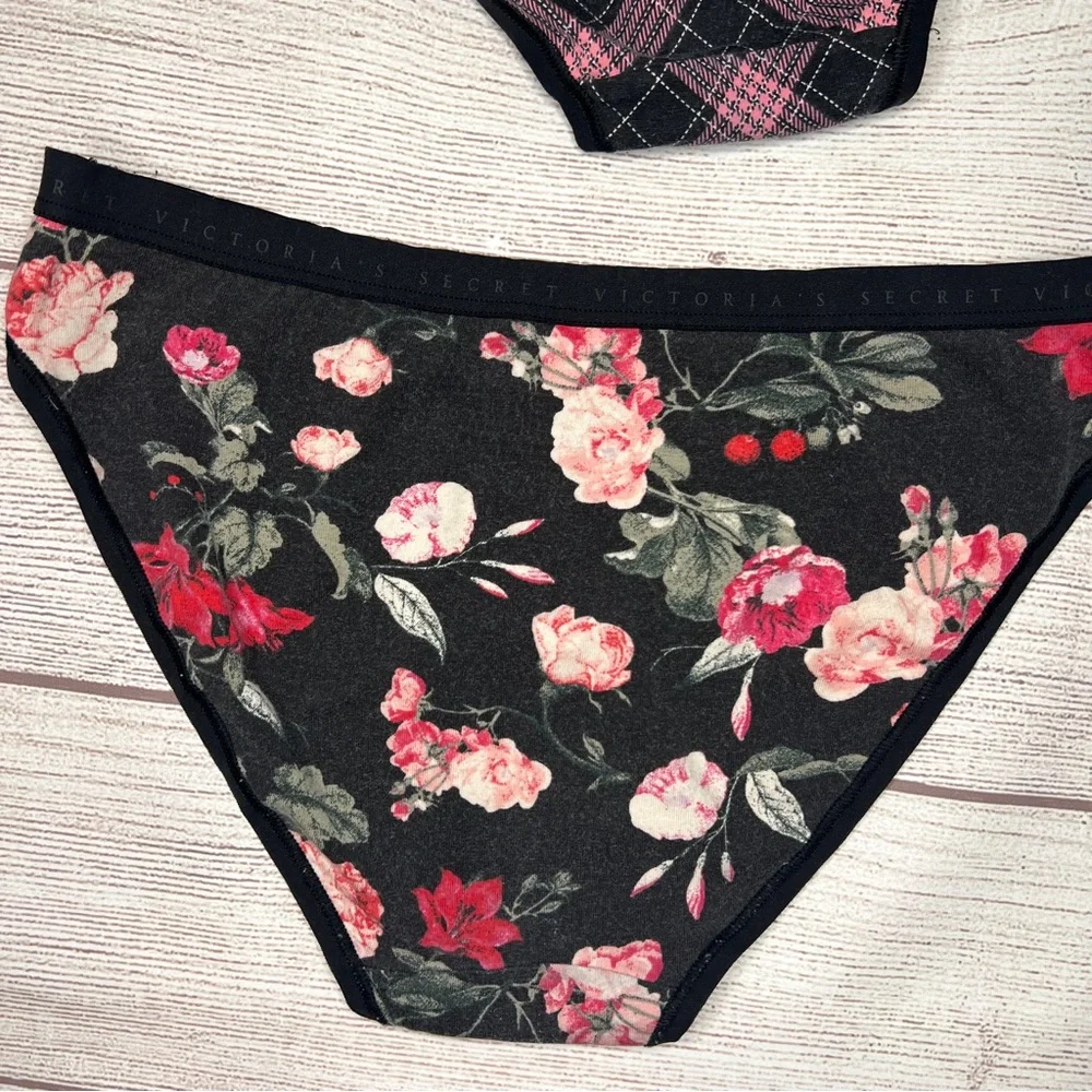 Victoria Secret Bikini Cotton Panties - Picture 3 of 15